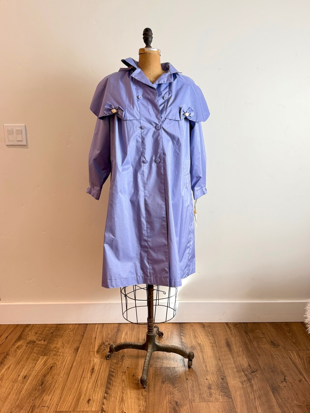 NWT Vintage JCPenny Back-stock Rothschild Violet Floral Detail Raincoat Costume